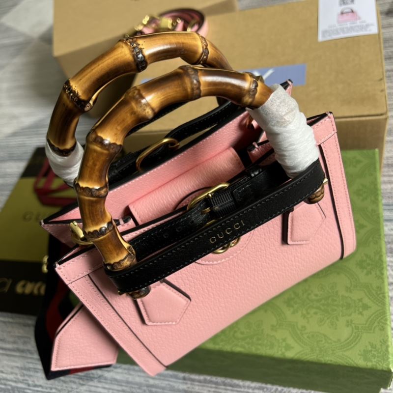 Gvc*1 tote bags